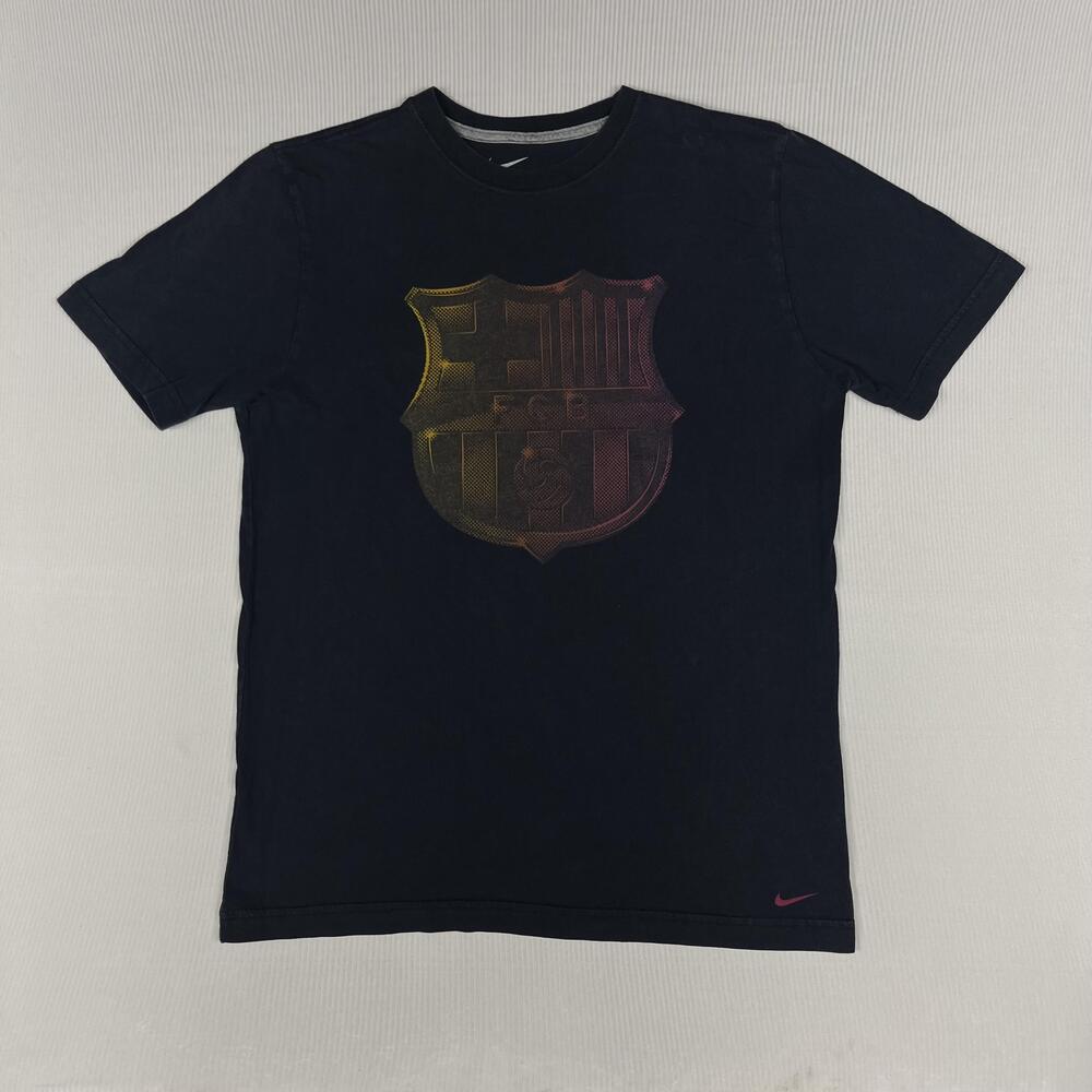 FC Barcelona Shirt Mens Large Blue La Liga Soccer Nike FCB Crest Graphic Tee